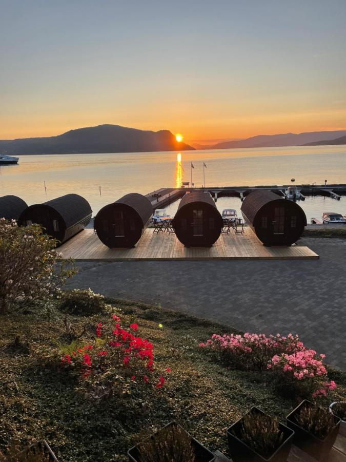 Smaken Av Ryfylke Event As Overnatting, Bygningen Drives Ikke Som Hotell Hjelmeland Экстерьер фото